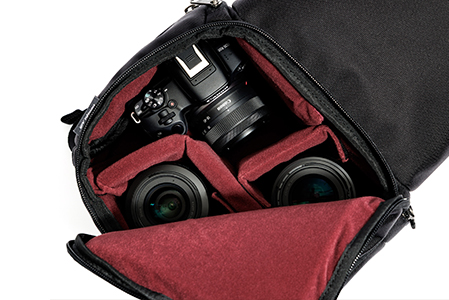 豊岡鞄×Endurance カメラバッグ